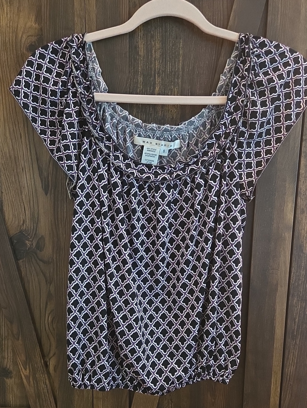 Max Studio Black and White Lattice Print Cap Sleeve Top